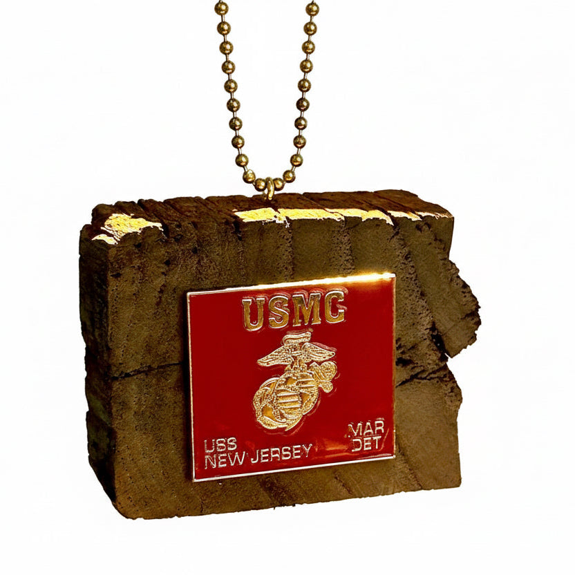 USS Kittle Bark CV-61 木製壁飾り WOOD KIT / Red White & Blessed Door Hanger – WallCutz Crafts