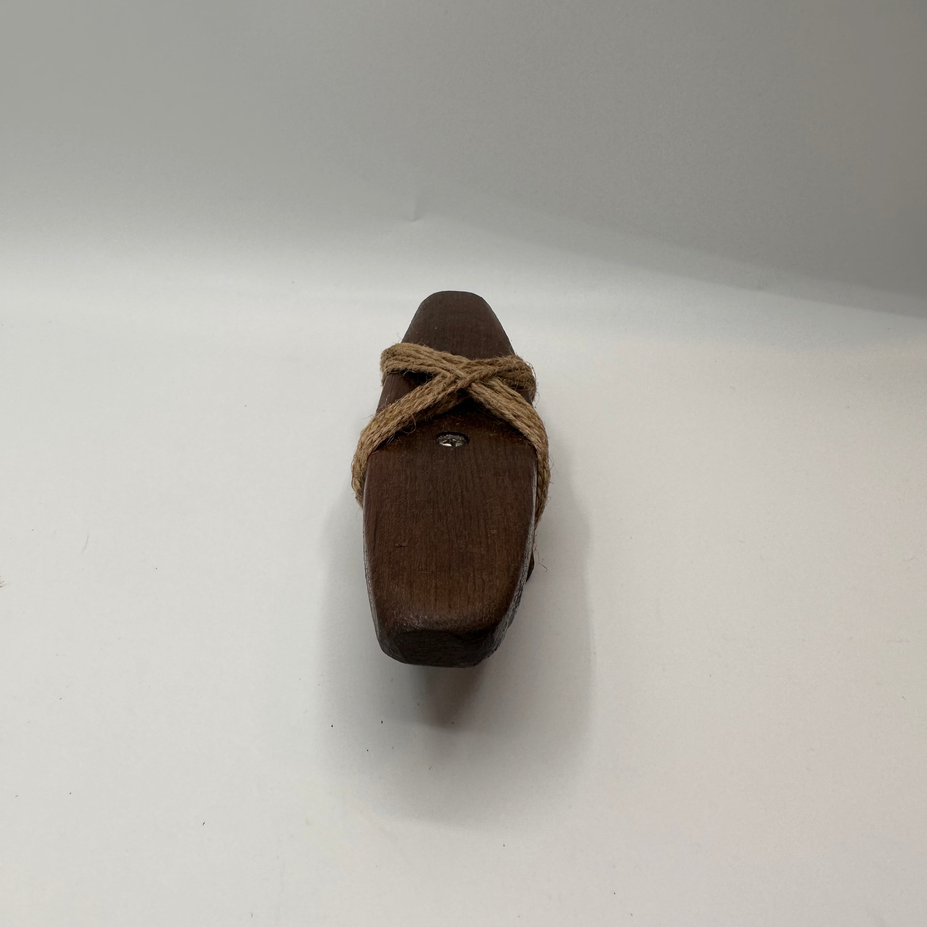 Teak Cleat